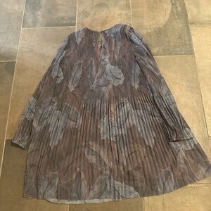 Wilfred Charcoal Pleated Top